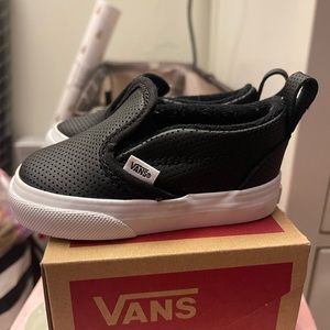 Vans classic baby/walker Slip-On Perf Leather Shoe